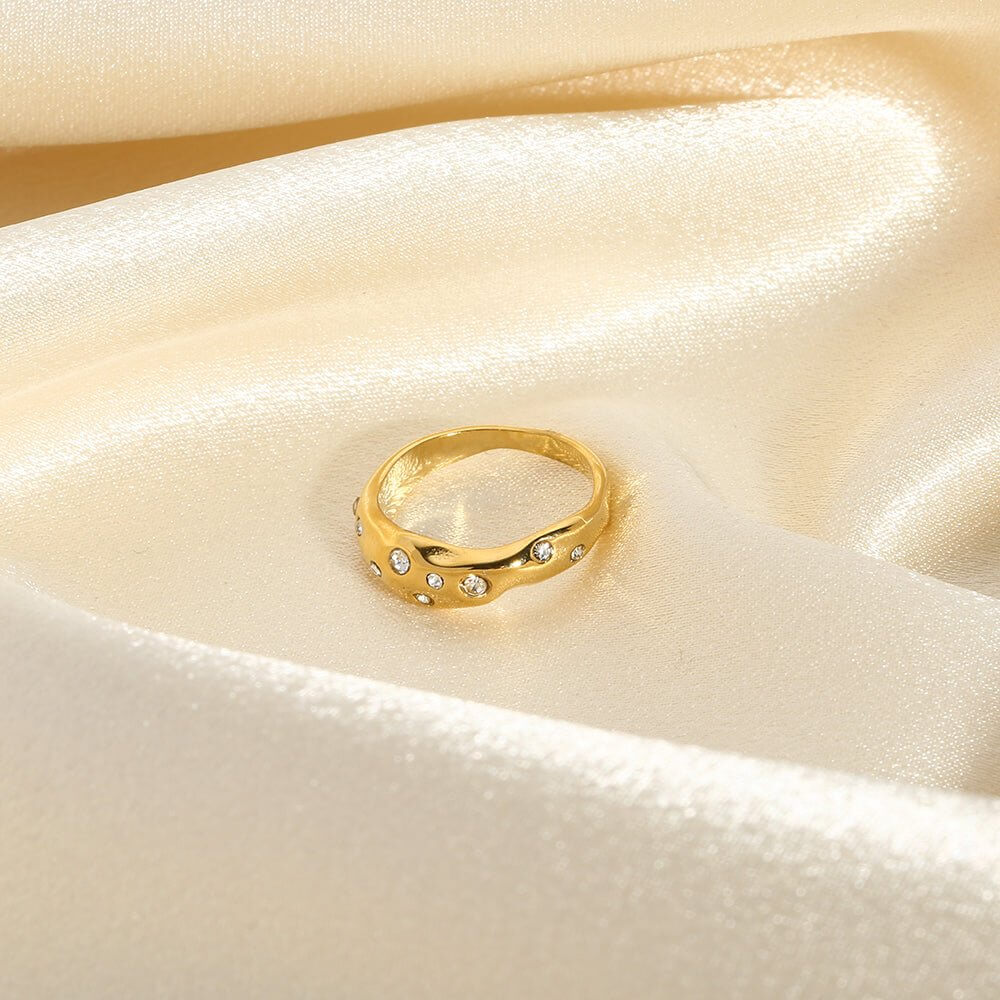 Snake-Shape Ring - 11 Étoiles