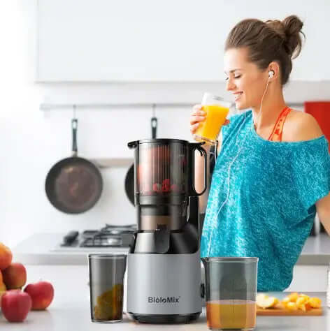 Wide-Mouth High-Capacity Juicer – Perfect for Large Juice Servings