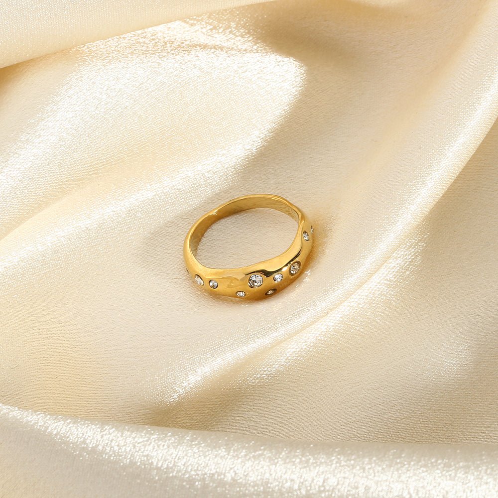 Snake-Shape Ring - 11 Étoiles