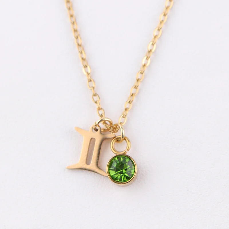 Collier en or avec pierre de naissance du zodiaque
