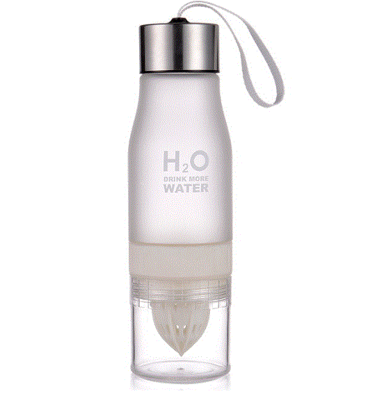 Botella de agua con infusión de frutas