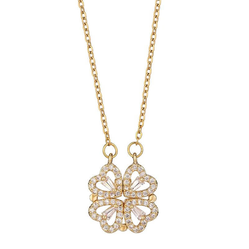 Collier en acier titane avec trèfle à quatre feuilles