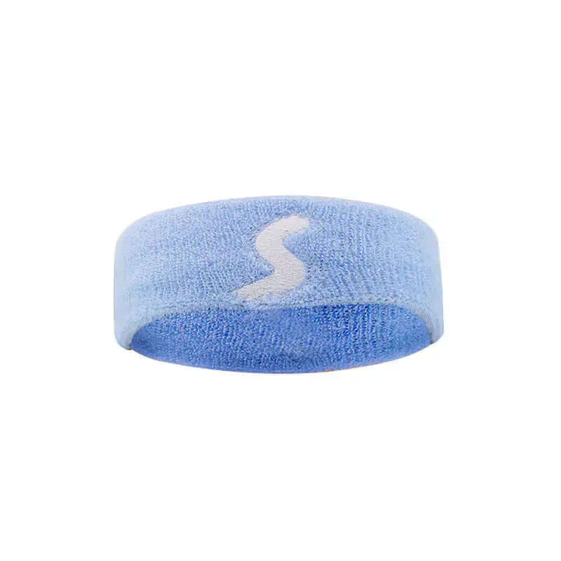 Fitness headband in light blue, designed for maximum comfort and secure fit during sports and workouts.