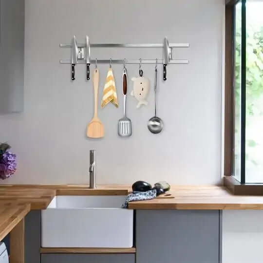 Wall-Mounted Magnetic Knife Holder