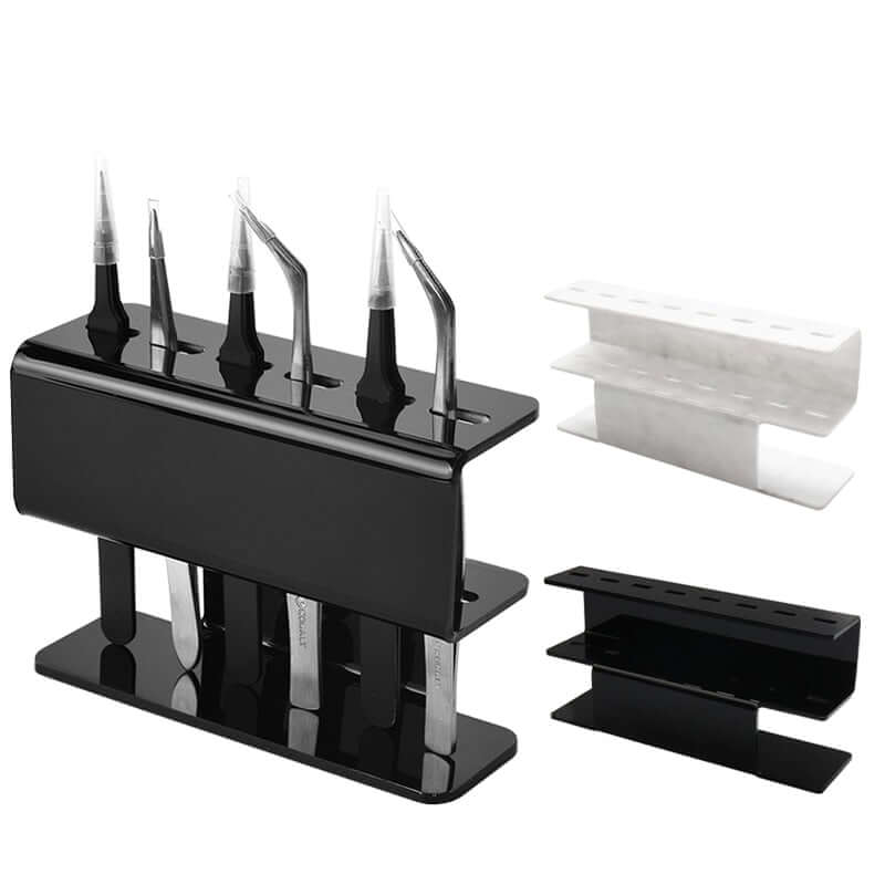 The Acrylic Eyelash Tweezers Holder is the perfect organizer for lash artists and beauty enthusiasts. Crafted from durable, transparent acrylic, this sleek holder keeps your tweezers neatly displayed and easily accessible. Designed to hold multiple tools, it helps maintain a clean, professional workspace while protecting your tweezers from damage.