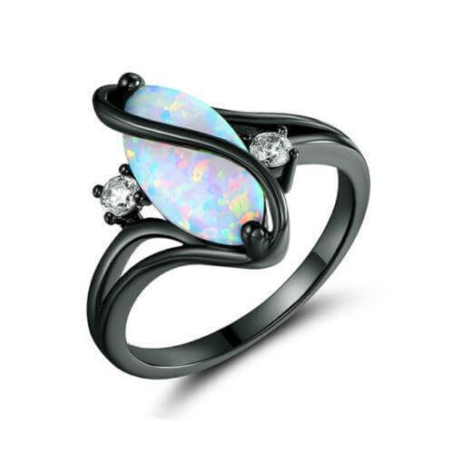 Luxurious Opal Ring - 11 Étoiles