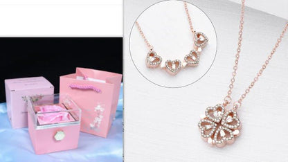 Conjunto de regalo con collar de trébol de cuatro hojas y corazón: delicada joyería de oro