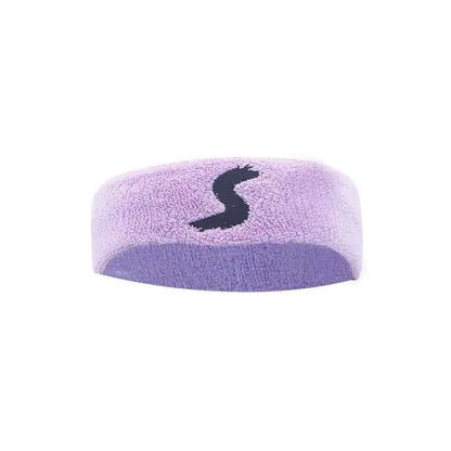 Fitness headband in lavender with logo, designed for sports and workouts, offering comfort and sweat absorption.