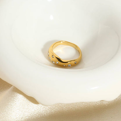 Snake-Shape Ring - 11 Étoiles